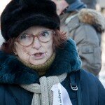 Участники антиправительственного митинга