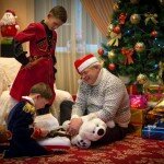 Губернатор Томской области Сергей Жвачкин читает сказки в новогоднем клипе