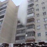 Житель Новосибирска прославился за границей роликом про кипяток на морозе