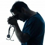 Омские врачи подозреваются в смерти семилетней девочки